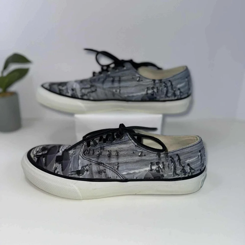 Sperry Top-Sider Gray‎ Malin Beach Print Sneakers Men's Size 8M Casual Shoes